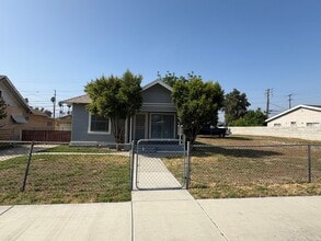 824 E H St in Colton, CA - Building Photo - Building Photo