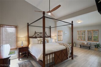 1241 Junonia St in Sanibel, FL - Building Photo - Building Photo