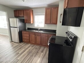 623 5th Ave S in Jacksonville Beach, FL - Building Photo - Building Photo