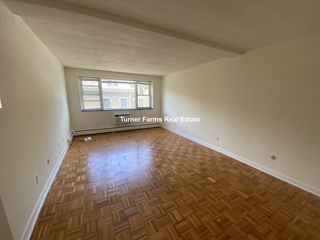 269 Harvard St, Unit 27
