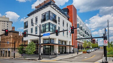 Eastside Bond in Pittsburgh, PA - Foto de edificio - Building Photo