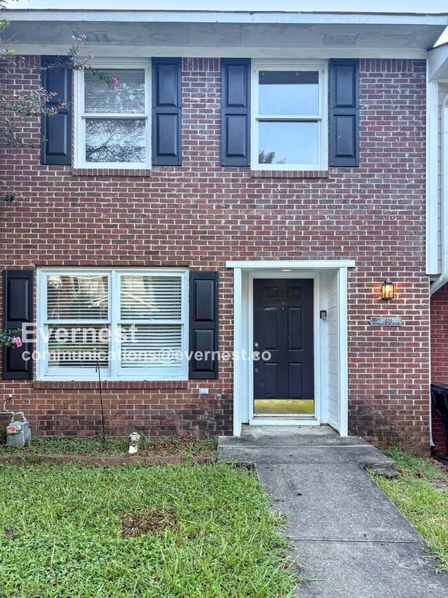 4753 Cheshire Cir