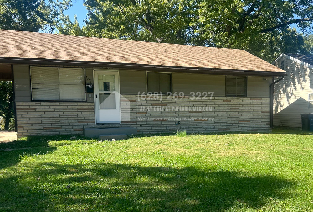 10713 Spring Garden Dr in St. Louis, MO - Building Photo