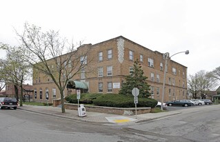 7430 Harwood Ave in Milwaukee, WI - Building Photo
