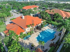 11631 SW 2nd St in Pembroke Pines, FL - Building Photo - Building Photo