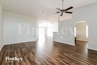 5521 Sycamore Canyon Dr in Kissimmee, FL - Building Photo - Building Photo