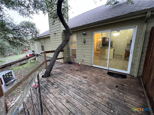 property at 109 Quail Run Dr