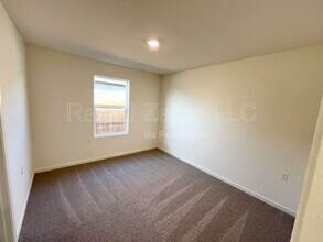 356 Halisan Ct in Merced, CA - Building Photo - Building Photo