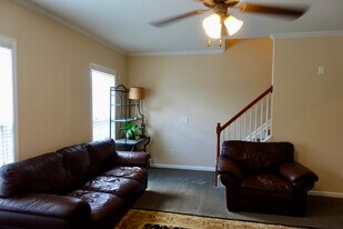 3304 Chastain Gardens Dr NW in Kennesaw, GA - Building Photo