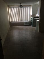 811 Crenshaw Blvd in Los Angeles, CA - Building Photo