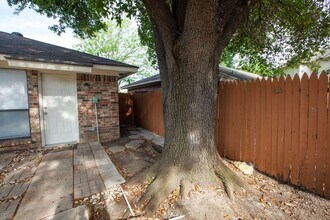 8504 Holly St in Frisco, TX - Building Photo - Building Photo