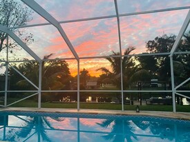 1877 Meadow Ct in West Palm Beach, FL - Building Photo