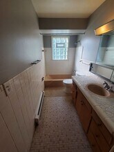 7343 N Teutonia Ave in Milwaukee, WI - Building Photo - Building Photo
