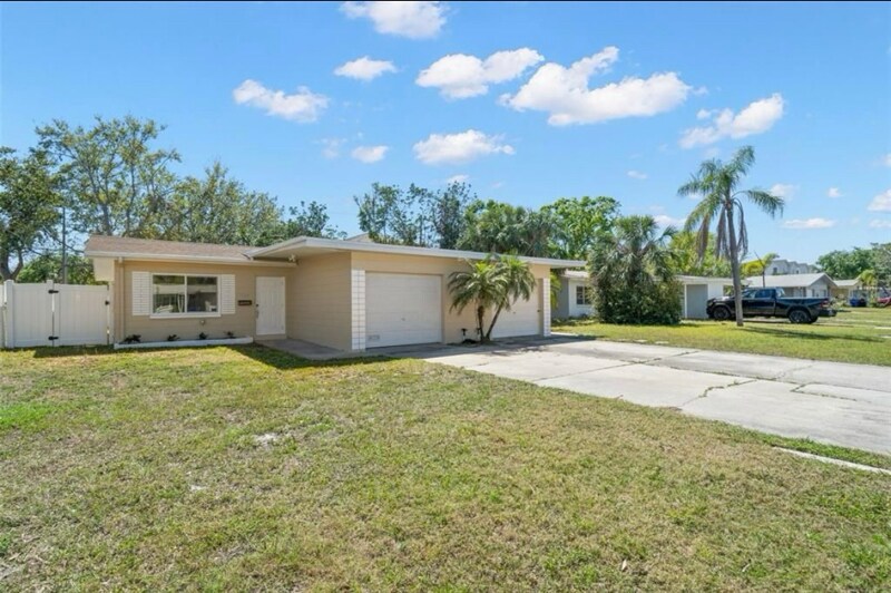 185-187 38th Ave SE in St. Petersburg, FL - Building Photo