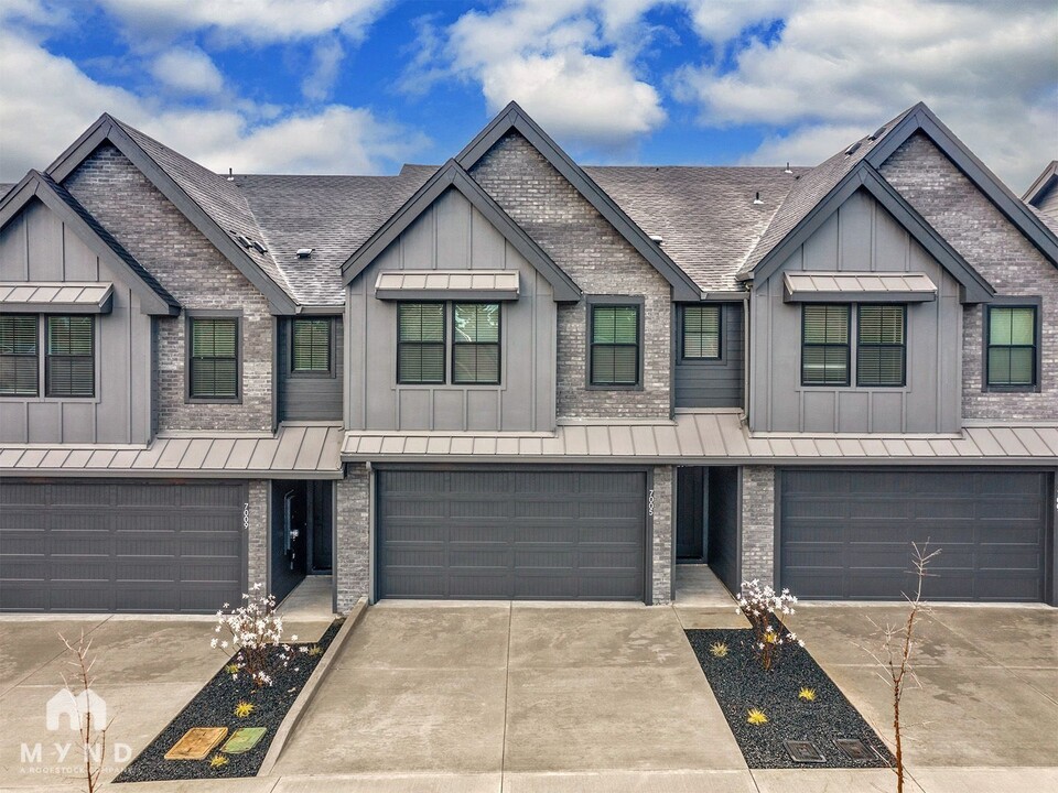 7005 NE 132nd Way in Vancouver, WA - Building Photo