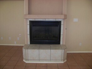 600 Stone Canyon Dr in Las Cruces, NM - Building Photo - Building Photo
