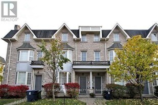203 Finch Ave E in Toronto, ON - Building Photo