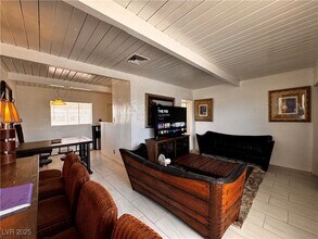 421 Harvard St in Las Vegas, NV - Building Photo - Building Photo