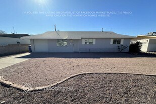 427 E Riviera Dr in Tempe, AZ - Building Photo