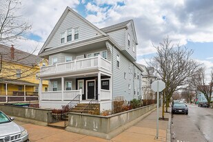 26 Fenwick St in Somerville, MA - Building Photo