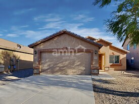 4639 E Pinto Valley Rd in San Tan Valley, AZ - Building Photo