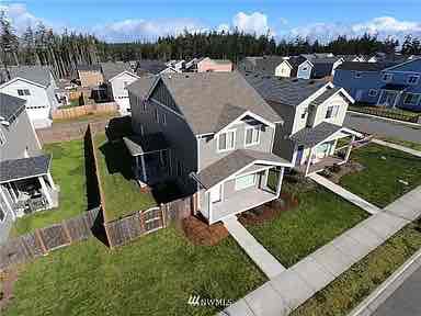 property at 1642 NW 5th Ave