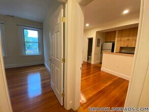 191 Winthrop Rd in Brookline, MA - Building Photo - Building Photo