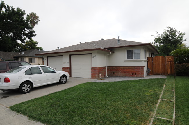 1360-1362 Darryl Dr in San Jose, CA - Building Photo - Building Photo