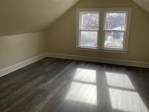 4228 W Bonny Pl in Milwaukee, WI - Building Photo - Building Photo