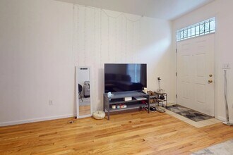 1713 Arlington St in Philadelphia, PA - Building Photo - Building Photo