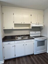 208 Hubert St in Greer, SC - Building Photo - Building Photo