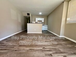 2419 S 62nd St in Philadelphia, PA - Building Photo - Building Photo