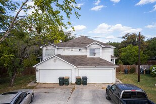 Sagewood Townhomes in San Marcos, TX - Building Photo