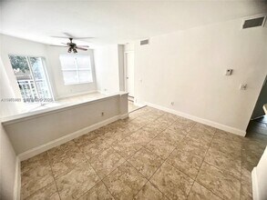 1865 Palm Cove Blvd, Unit verano in Delray Beach, FL - Foto de edificio - Building Photo