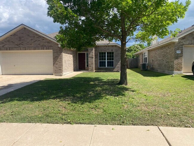 property at 3432 Winding Shore Ln