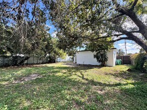 2381 NW 153rd St in Opa Locka, FL - Building Photo - Building Photo