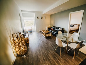 785 Sterling Lyon Pkwy, Unit SI ID1222983P in Winnipeg, MB - Building Photo - Building Photo