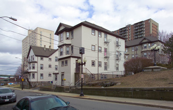 190-208 Canal St in Fall River, MA - Building Photo - Building Photo