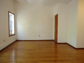 326 Carlton Ave-Unit -3 in Brooklyn, NY - Building Photo - Building Photo