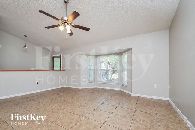 1029 Lamplighter Ln in Lakeland, FL - Building Photo - Building Photo