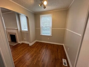 947 Graham St in Burlington, NC - Building Photo - Building Photo