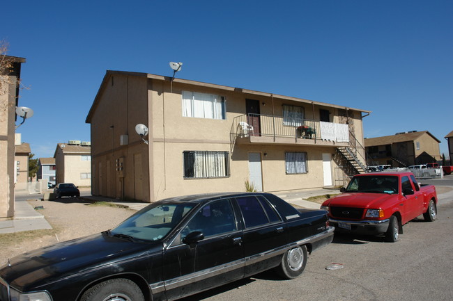 Puebla Estates in Las Vegas, NV - Foto de edificio - Building Photo