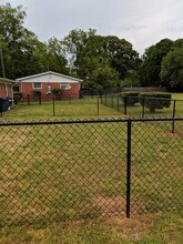 409 Rose Ln in Raleigh, NC - Building Photo - Building Photo