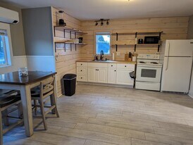 36 Wentworth St in Biddeford, ME - Building Photo