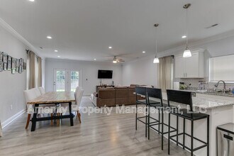 614 Rolfe St in Hampton, VA - Building Photo - Building Photo