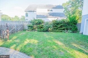 210 Deptford Rd in Glassboro, NJ - Building Photo