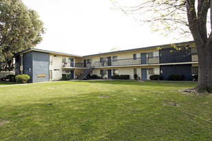 Casa Bonita Apartments