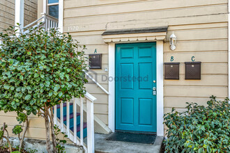 1520 Santa Clara Ave in Alameda, CA - Building Photo - Building Photo