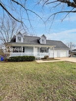 408 Malibu Canyon Dr in Columbia, TN - Building Photo