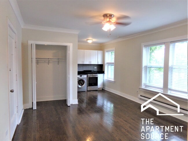 property at 2129 N Dayton St